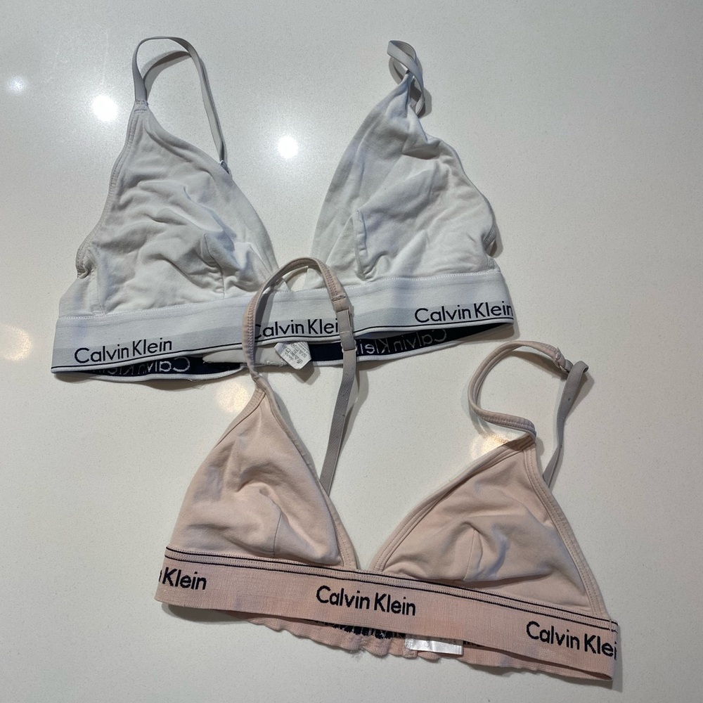 Set of 2 Calvin Klein bralettes